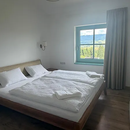 Farma Huganikovo - Families, Pets & Relaxation *